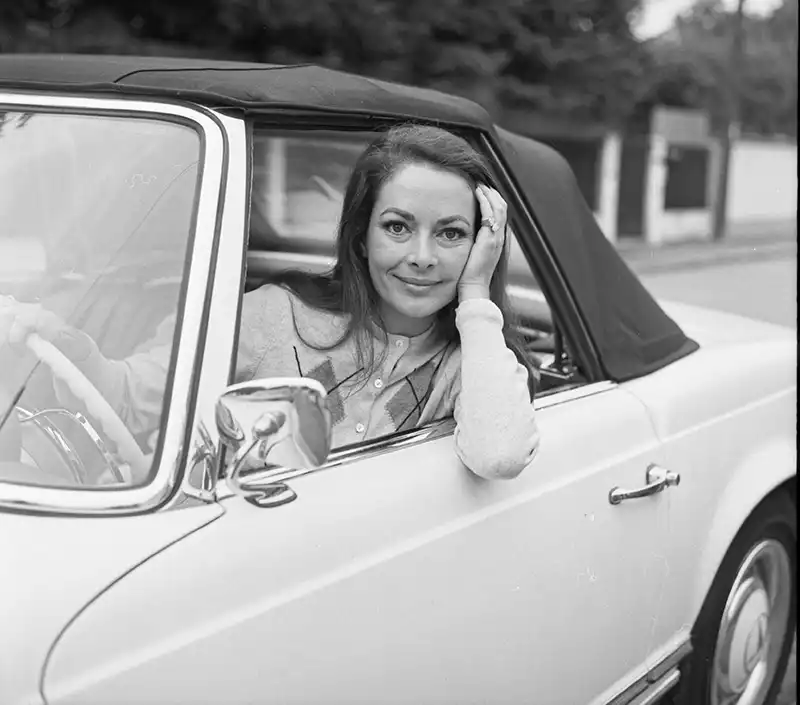 Porträt der Schauspielerin Karin Dor, fotografiert von Ingeborg Bock-Schroeder, aus dem Archiv der Sammlung Bock-Schroeder